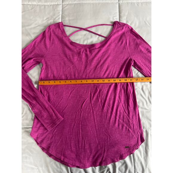 Hollister Tops - Hollister must have collection lace up low back sz‎ M, magenta, long sleeve￼